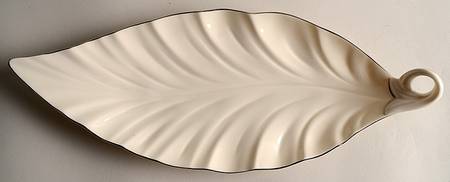 Buffet Servers 16" Leaf Shape Buffet Server