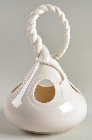 Giftware 9'' Flower Holder
