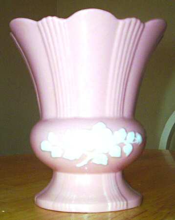 Apple Blossom Coral 6" Vase