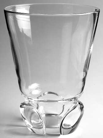8021 7" Flower Vase