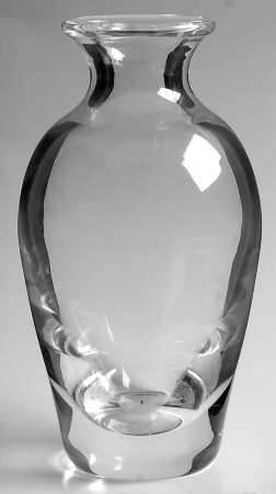8329 8" Flower Vase
