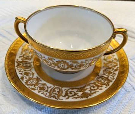 7132 Bouillon Cup & Saucer