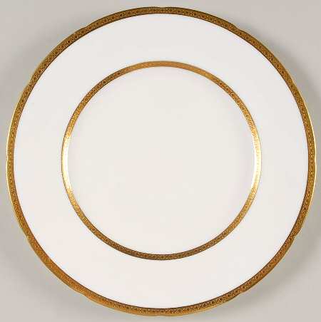 7656 Luncheon Plate