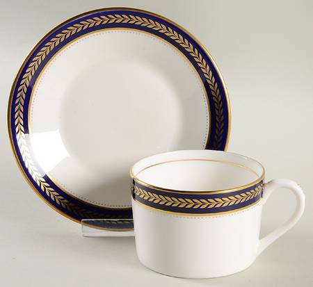 Flat Cup & Saucer Set