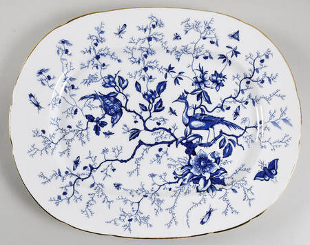 Cairo Blue On White (Not Raised, Gold) 15" Oval Serving Platter