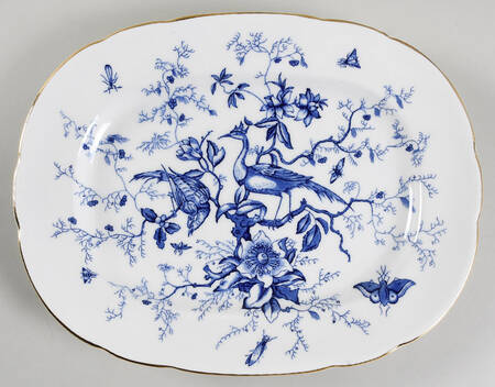 Cairo Blue On White (Not Raised, Gold) 12" Oval Serving Platter