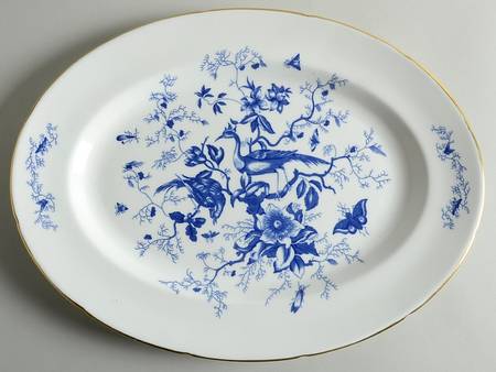 Cairo Blue On White (Not Raised, Gold) 15" Oval Serving Platter