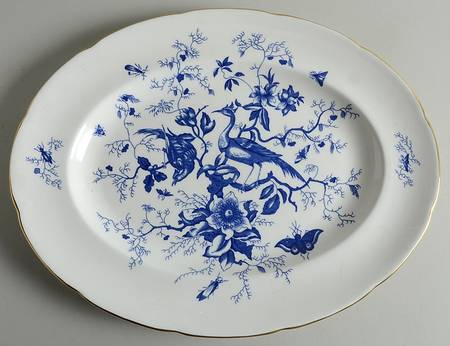 Cairo Blue On White (Not Raised, Gold) 14" Oval Serving Platter