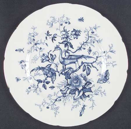 Cairo Blue On White (Not Raised, Gold) Luncheon Plate