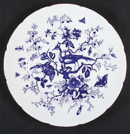 Cairo Blue On White (Not Raised, Gold) Dinner Plate