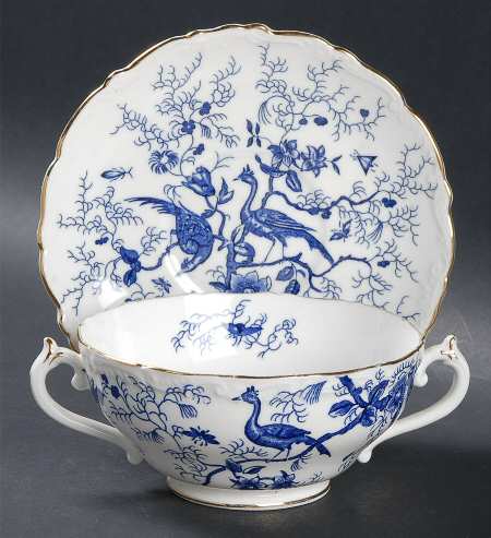 Cairo Blue On White (Raised Edge, Gold) Footed Cream Soup Bowl & Saucer Set