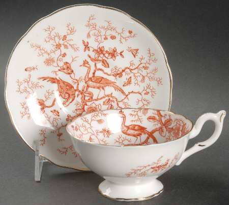 Cairo Rust On White (Not Raised, Gold) Footed Cup & Saucer Set