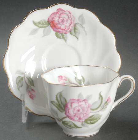Camellia (Gold Trim) Flat Cup & Saucer Set
