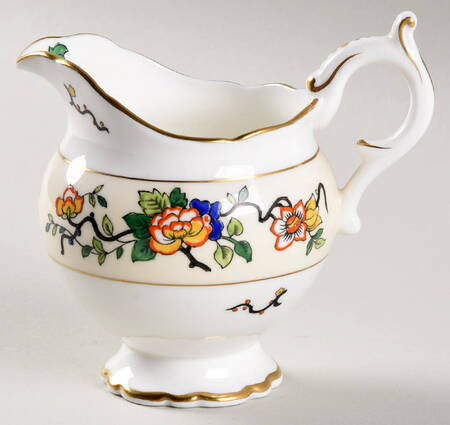 Corea (Gold Trim) Mini Creamer