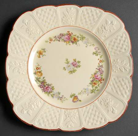 E158 Square Luncheon Plate
