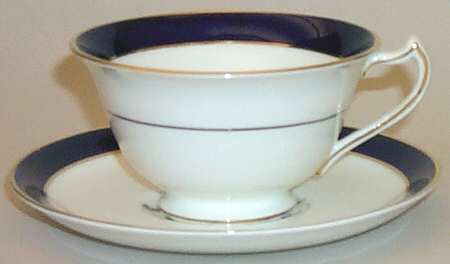 Footed Cup & Saucer Set