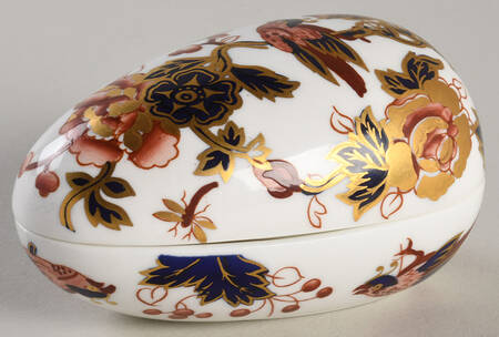 Hong Kong (New Backstamp, Mauve Flowers) 4" Egg Box & Lid
