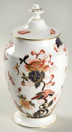 Hong Kong (New Backstamp, Mauve Flowers) Footed Urn with Lid