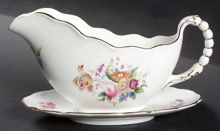 Junetime Gravy Boat & Underplate