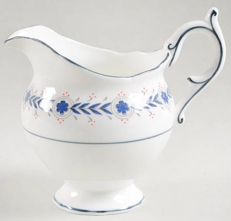 Lucerne Creamer