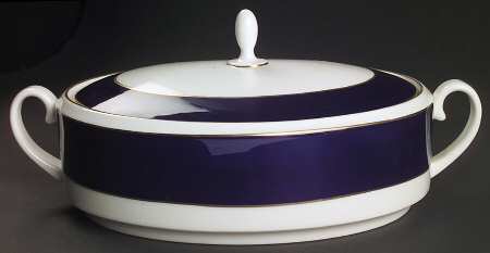 Majestic Blue Oval Covered Vegetable