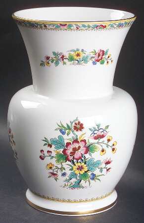 Ming Rose 8" Vase