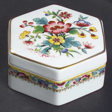 Ming Rose Hexagonal Box & Lid