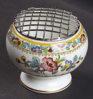 Ming Rose 2" Mini Bud Vase