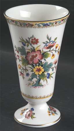Ming Rose 6" Flared Vase