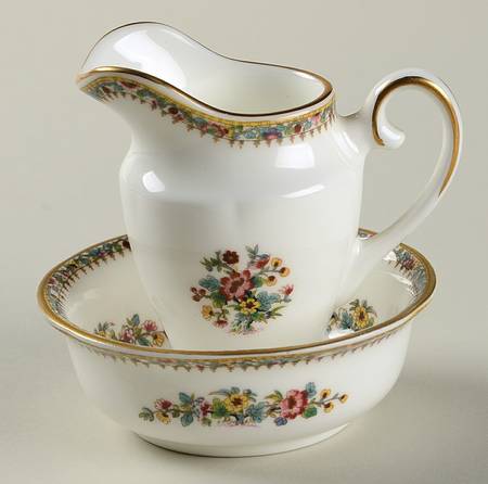 Ming Rose Toy Pitcher and Bowl Set