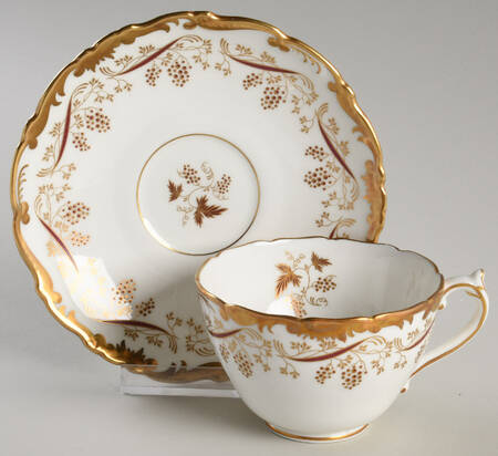 Oporto Footed Cup & Saucer Set