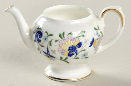 Pageant Toy Teapot No Lid