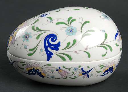 Pageant Large Egg Box & Lid