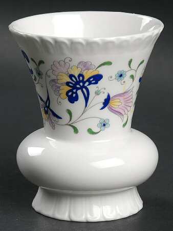 Pageant 4" Bud Vase
