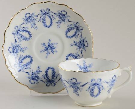 Queensbury Blue (Scalloped) Footed Cup & Saucer Set