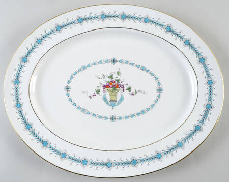 Queen Elizabeth White (Smooth) 14" Oval Serving Platter by Coalport