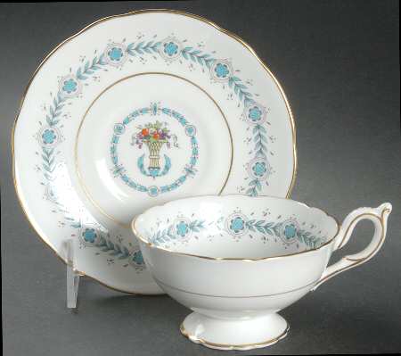 Footed Cup & Saucer Set