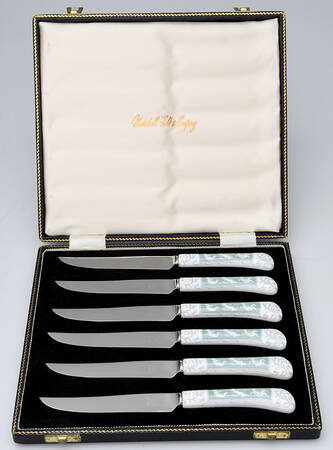 Revelry Green (Smooth) (Set of 6) Motif 1 Individual Steak Knives by Coalport