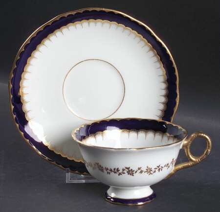 Spearpoint Cobalt Footed Cup & Saucer Set