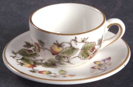 Strawberry (Scalloped) Miniature Cup and Saucer Set