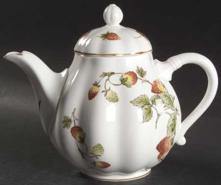 Strawberry (Scalloped) Teapot & Lid