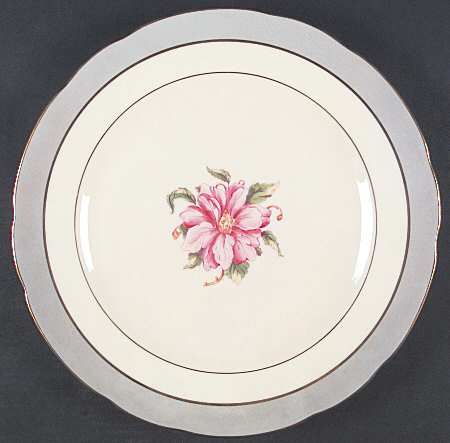 Tomorrow 14" Chop Plate (Round Platter)