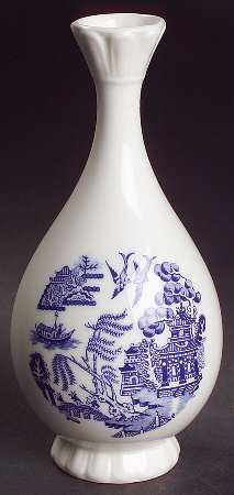 The Willow Blue (Newer, Bone) 6" Bud Vase