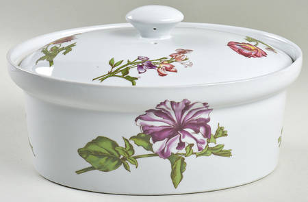 Caroline 2.25 Quart Oval Covered Casserole