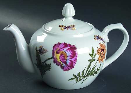 Caroline Teapot & Lid