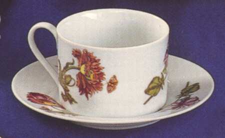 Caroline Flat Cup & Saucer Set
