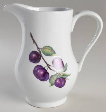 Catherine 54 Oz Pitcher