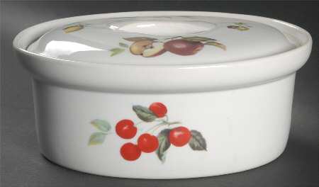 Catherine 2 Quart Oval Covered Casserole