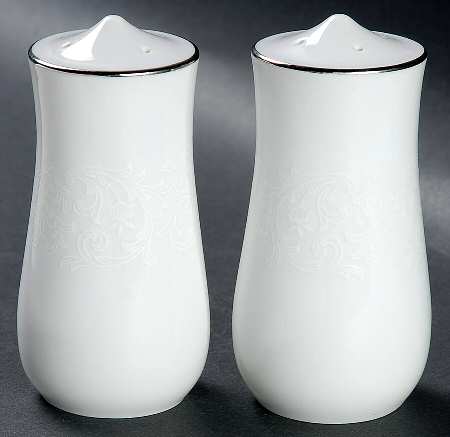 Chantilly Lace Salt & Pepper Set