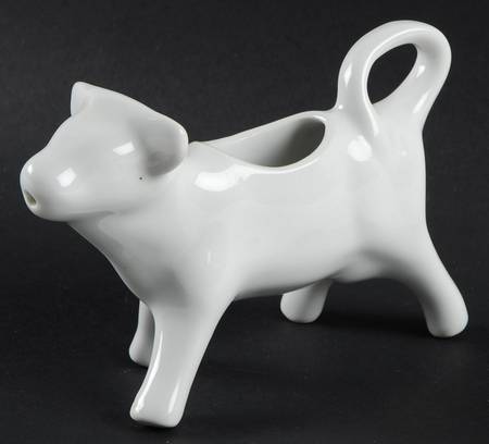 Classic White (Smooth) Cow Creamer